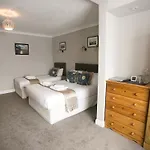 Glasha Meadows Bed & Breakfast