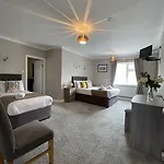 Glasha Meadows Bed and breakfast 4*