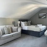 Glasha Meadows Bed & Breakfast