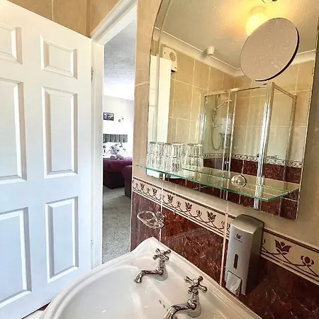 Bed & Breakfast Glasha Meadows 4*