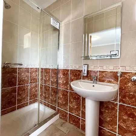 Glasha Meadows 둘린