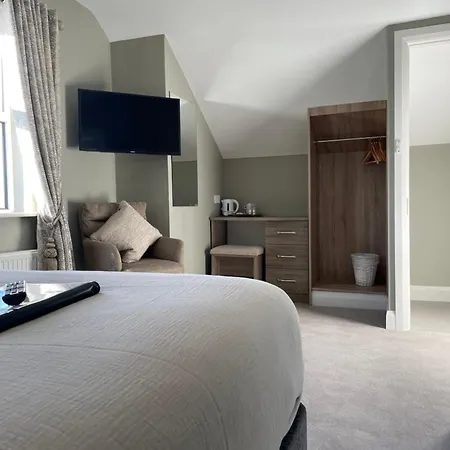 Glasha Meadows B&B 둘린