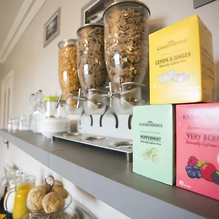 Glasha Meadows فندق مبيت وإفطار دولين