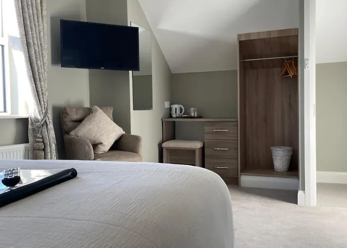 Glasha Meadows B&B 둘린